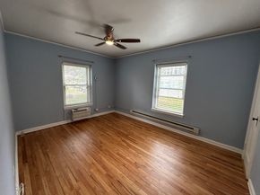 126 woodside Green 1A, Stamford CT 06901