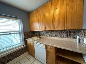 126 woodside Green 1A, Stamford CT 06901