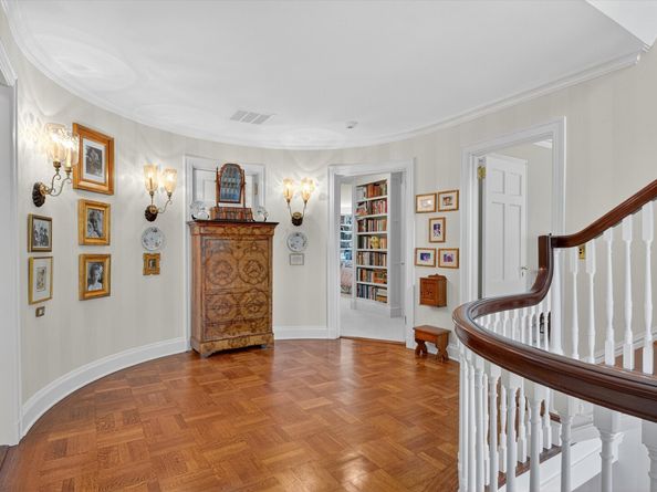 88 Main Street, Ridgefield CT 06877