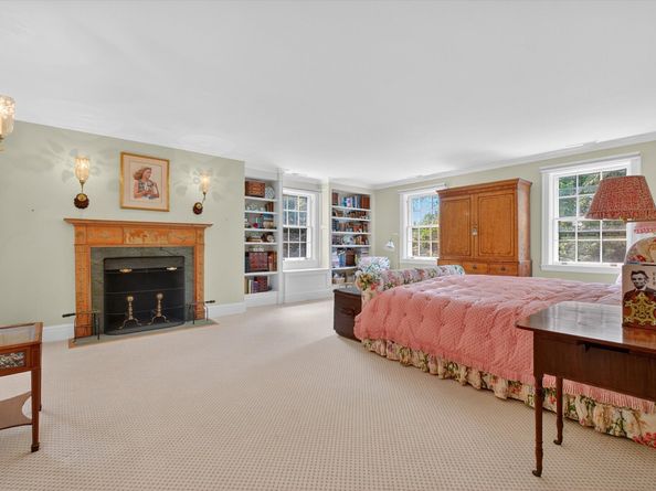 88 Main Street, Ridgefield CT 06877