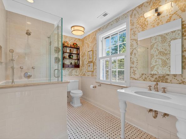 88 Main Street, Ridgefield CT 06877