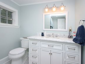 8 Hawleyville Road, Bethel CT 06801