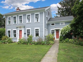 8 Hawleyville Road