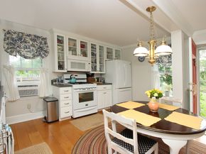 8 Hawleyville Road, Bethel CT 06801