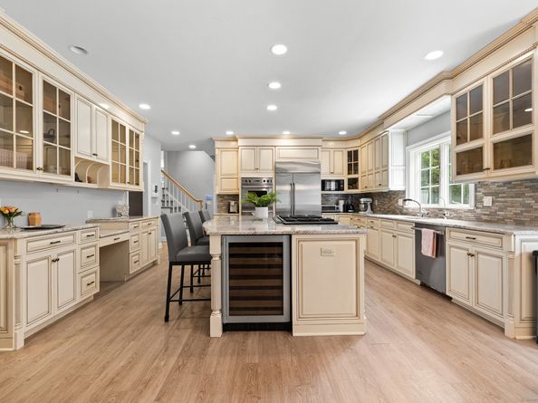40 Wildwood Road, Stamford CT 06903
