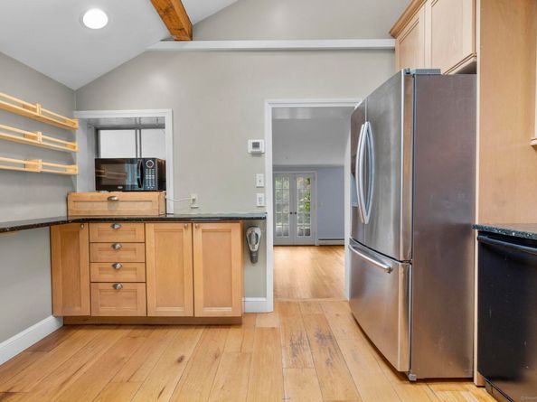 105 Ladder Hill Road N, Weston CT 06883