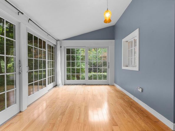 105 Ladder Hill Road N, Weston CT 06883