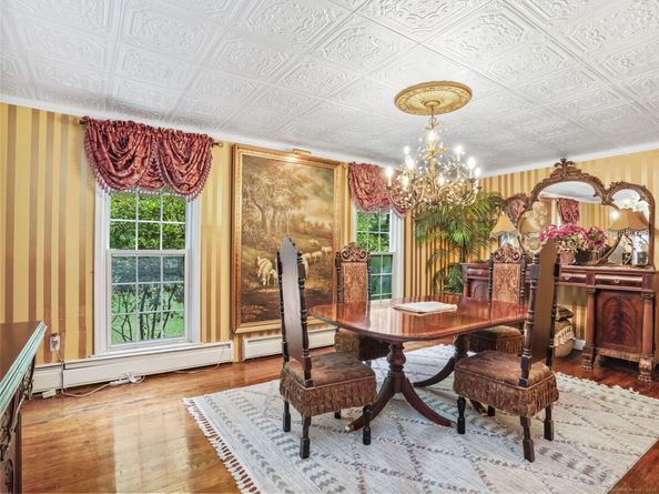 4 Whippoorwill Lane, Weston CT 06883