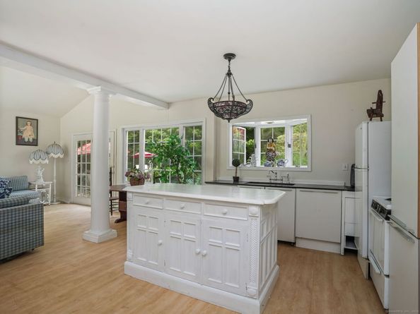 4 Whippoorwill Lane, Weston CT 06883