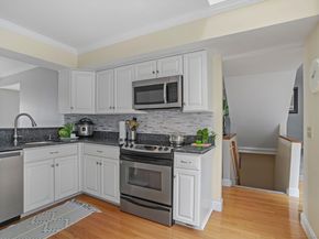36 Wilton Crest 36, Wilton CT 06897