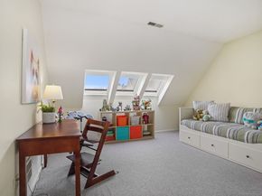 36 Wilton Crest 36, Wilton CT 06897