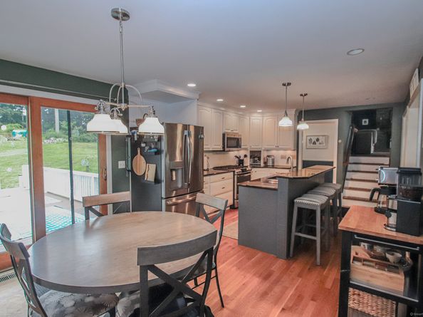 8 Capitol Drive, Shelton CT 06484
