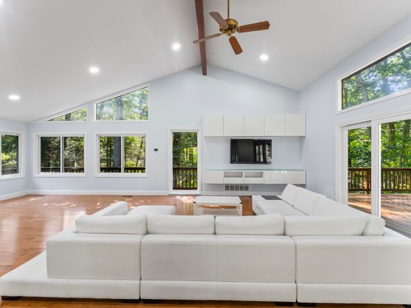 83 Buck Hill Road, Easton CT 06612