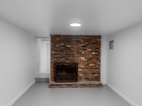 83 Buck Hill Road, Easton CT 06612