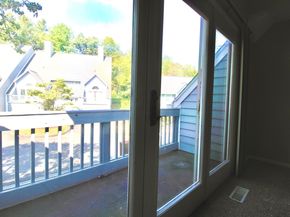 717 Hawley Glen 18, Stratford CT 06614