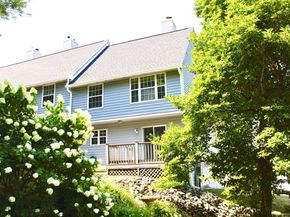 717 Hawley Glen 18, Stratford CT 06614