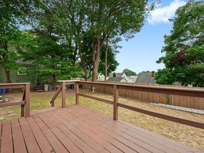 675 Goldenrod Avenue, Bridgeport CT 06606