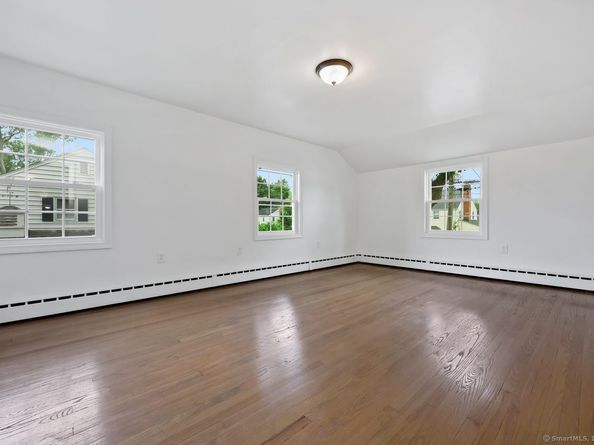 675 Goldenrod Avenue, Bridgeport CT 06606