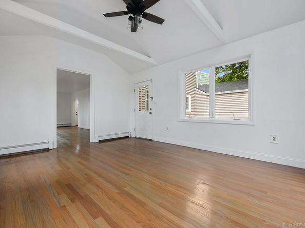 675 Goldenrod Avenue, Bridgeport CT 06606