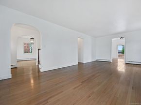 675 Goldenrod Avenue, Bridgeport CT 06606