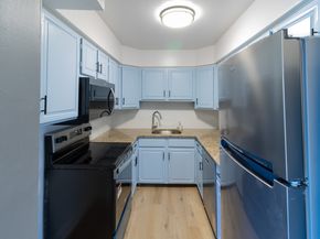38 Padanaram Avenue 24, Danbury CT 06811