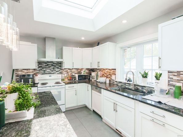 14 Barnum Road, Danbury CT 06811