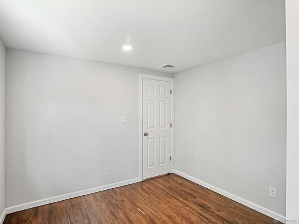 26 Bankside Street, Bridgeport CT 06606