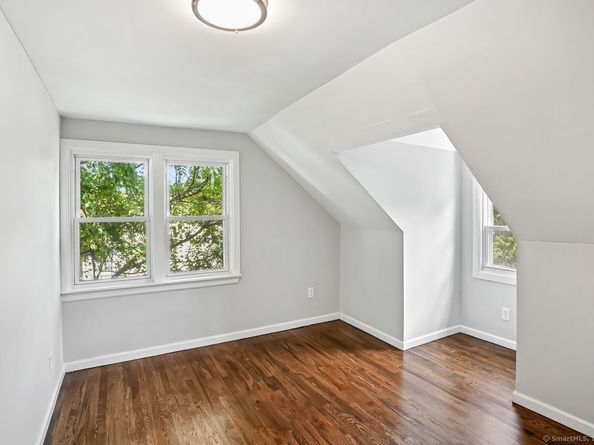 26 Bankside Street, Bridgeport CT 06606