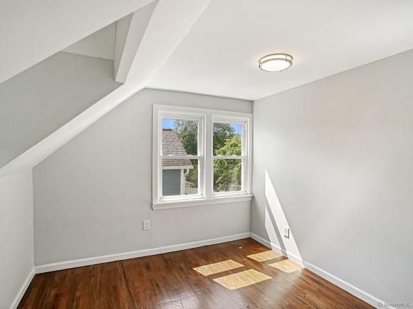 26 Bankside Street, Bridgeport CT 06606