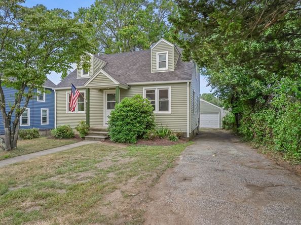 26 Bankside Street, Bridgeport CT 06606