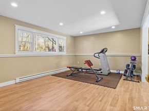 23 Olmstead Lane, Ridgefield CT 06877