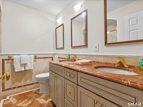 23 Olmstead Lane, Ridgefield CT 06877