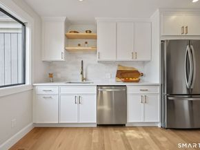 488 Commanche Lane A, Stratford CT 06614