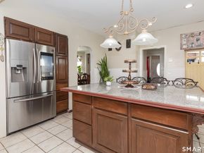 578 Beechmont Avenue, Bridgeport CT 06606