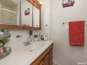 578 Beechmont Avenue, Bridgeport CT 06606