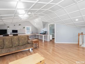 578 Beechmont Avenue, Bridgeport CT 06606