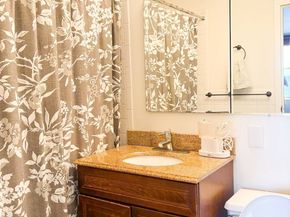 50 Glenbrook Road APT 9C, Stamford CT 06902