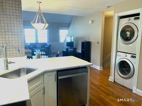 65 Ellsworth Street APT 302, Bridgeport CT 06605