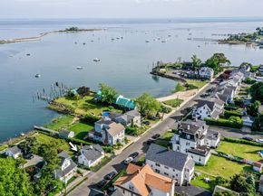 65 Ellsworth Street APT 302, Bridgeport CT 06605