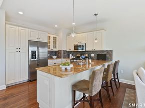 158 Kyles Way 158, Shelton CT 06484