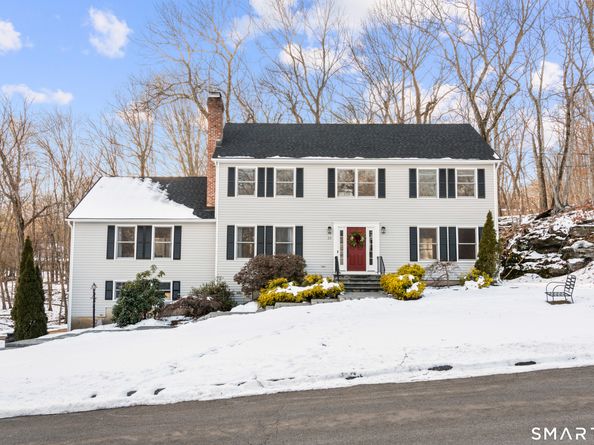 23 Rolling Brook Lane, Shelton CT 06484