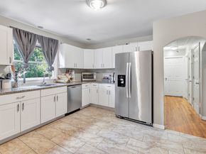 574 Thorme Street, Bridgeport CT 06606