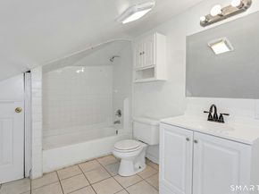 18 Grandview Avenue, Danbury CT 06810