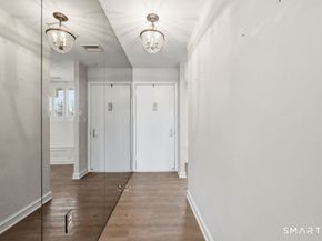 100 Seaview Avenue 2J, Norwalk CT 06855