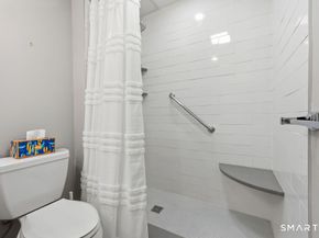 100 Seaview Avenue 2J, Norwalk CT 06855