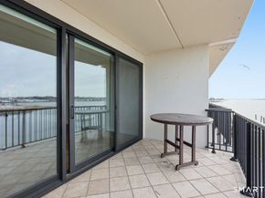 100 Seaview Avenue 2J, Norwalk CT 06855