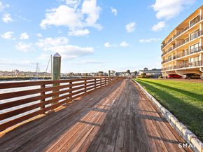 100 Seaview Avenue 2J, Norwalk CT 06855