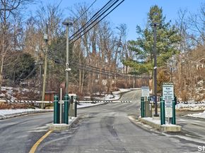 29 Carol Street, Danbury CT 06810