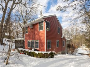 29 Carol Street, Danbury CT 06810