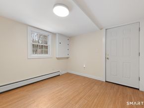 14 Chestnut Hill Road, Stamford CT 06903